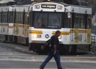 Man hit by Metro A Line train in South-Central Los Angeles man-hit-by-metro-a-line-train-in-south-central-los-angeles