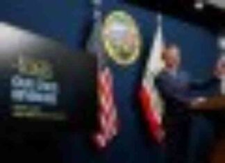 Newsom’s Budget Cuts Anger Allies and Leave State’s Chronic Deficit Unresolved newsoms-budget-cuts-anger-allies-and-leave-states-chronic-deficit-unresolved