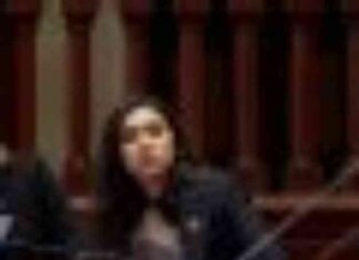 Sen. Sabrina Cervantes Arrested for DUI While Allegedly Under Drug Influence sen-sabrina-cervantes-arrested-for-du-while-allegedly-under-drug-nfluence