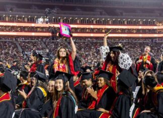 USC Graduation Makeover: Pomp, Circumstance, and Drone Show usc-graduation-makeover-pomp-circumstance-and-drone-show